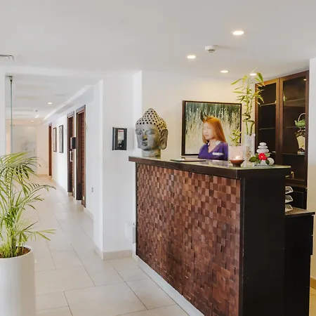 Arkin Palm Hotel